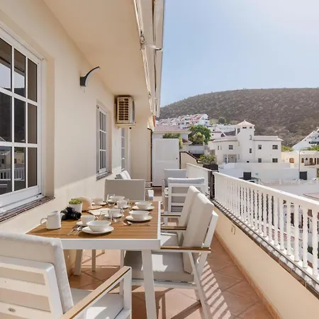 Obsidian Canarysol * Arona (Tenerife)